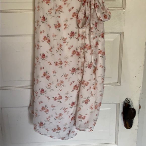Abercrombie floral wrap dress - Picture 2 of 6